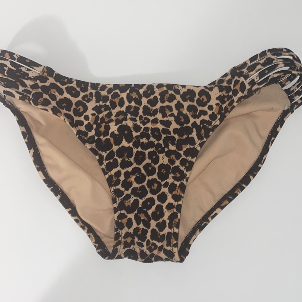 Printed swim bottoms